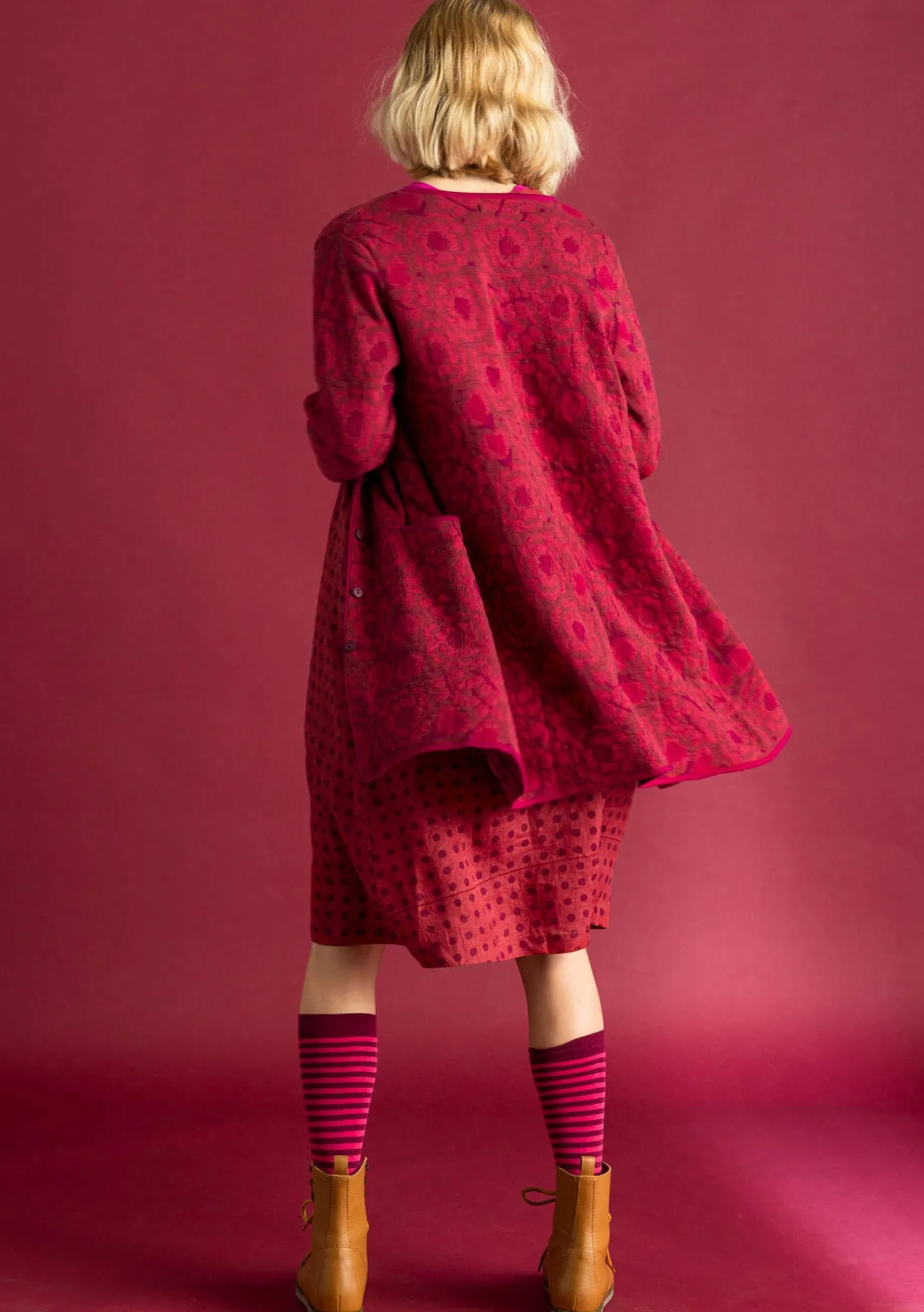 Gudrun Sjödén Strickjacken>Langstrickjacke „Astrid“ aus Bio-/Recycling-Baumwolle Granatapfel