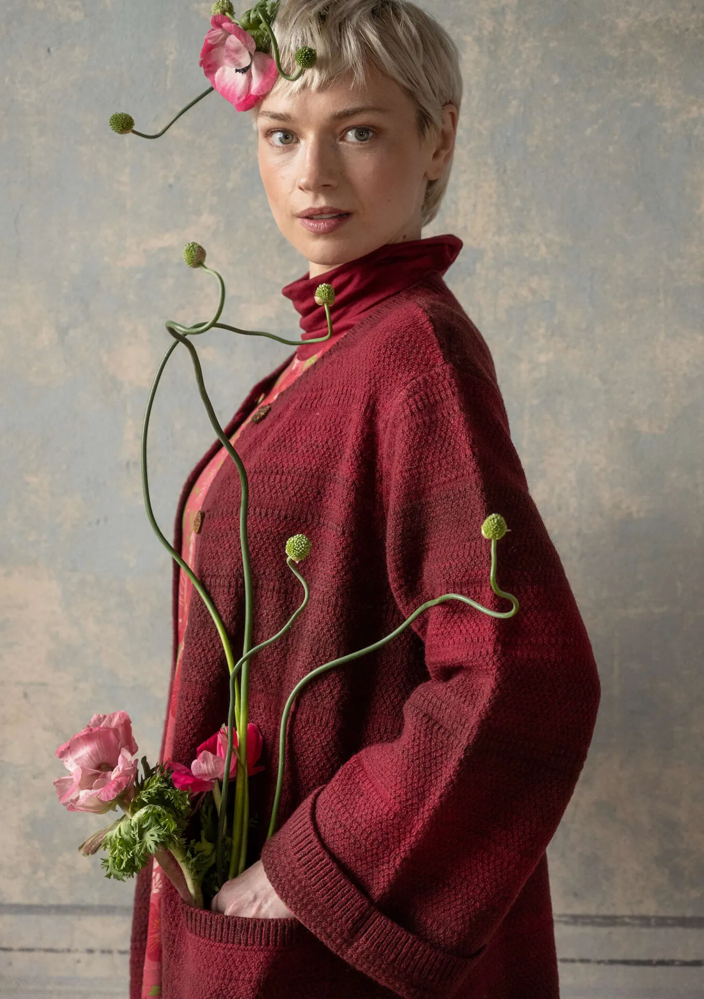 Gudrun Sjödén Strickjacken>Langstrickjacke „Eckerö“ aus Space-Dye-Wolle Moosbeere