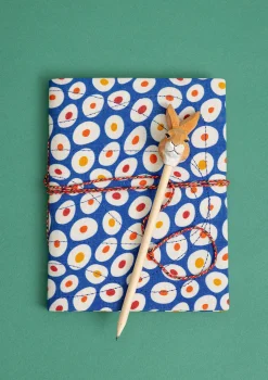 Gudrun Sjödén Bücher|Dekoration & Accessoires>Notizbuch „Runa“ aus Papier mit stoffbezogenem Einband Tiefblau