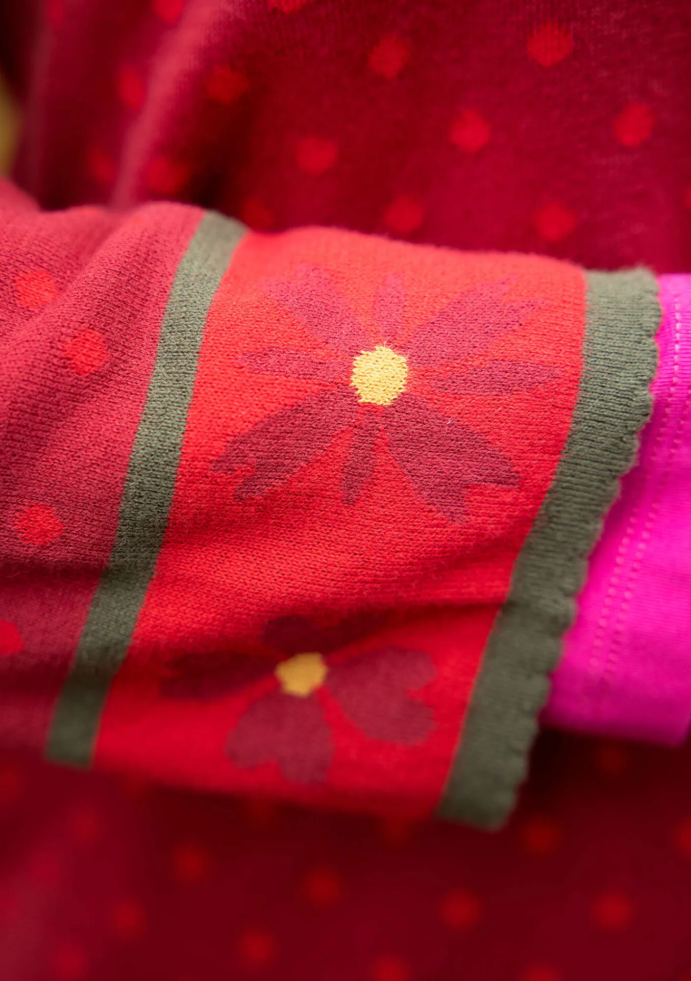 Gudrun Sjödén Pullover & Shirts>Pullover „Maria“ aus Bio-/Recycling-Baumwolle Granatapfel