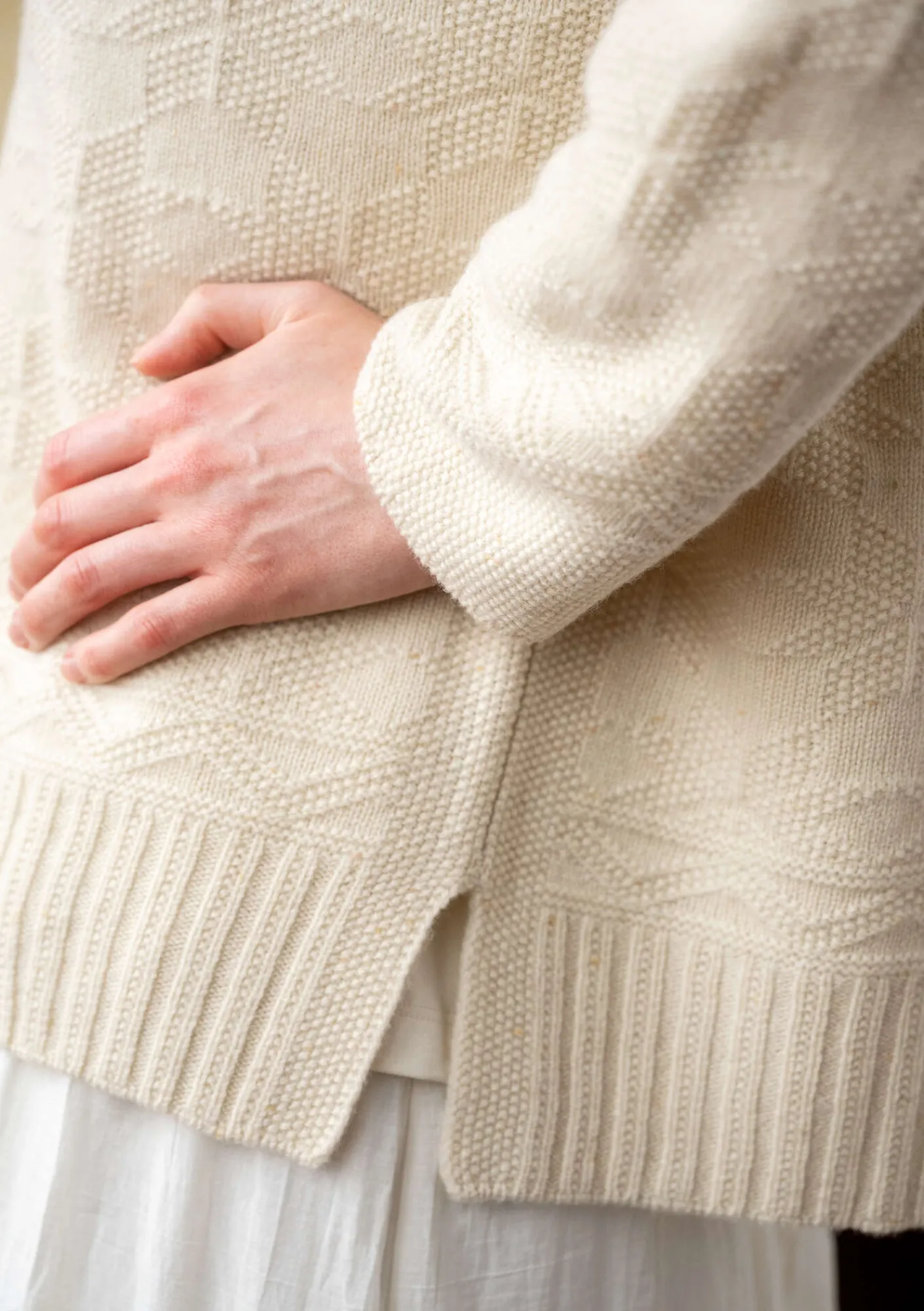 Gudrun Sjödén Pullover & Shirts>Pullover „Vega“ aus Lammwolle Feder-genoppt