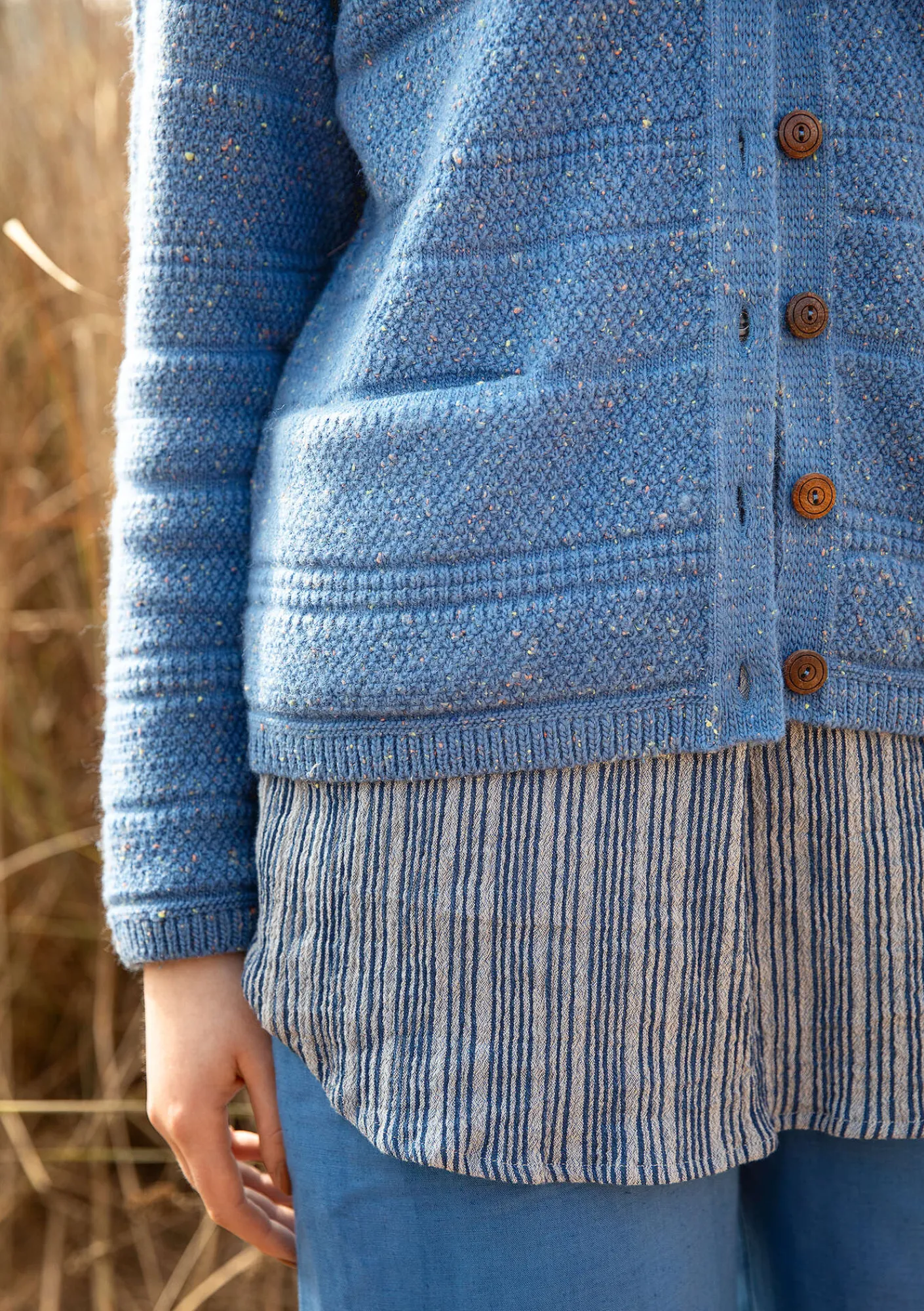 Gudrun Sjödén Strickjacken>Strickjacke aus Wolle Leinenblau